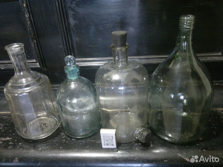 Бутыли/емкости и графин