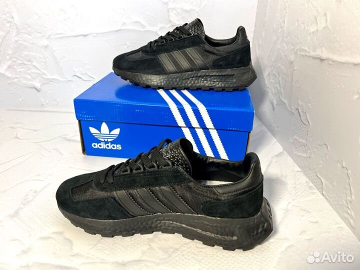 Кроссовки мужские Adidas Retropy