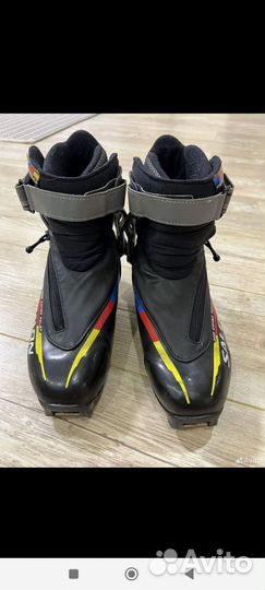 Лыжные ботинки salomon sns pilot