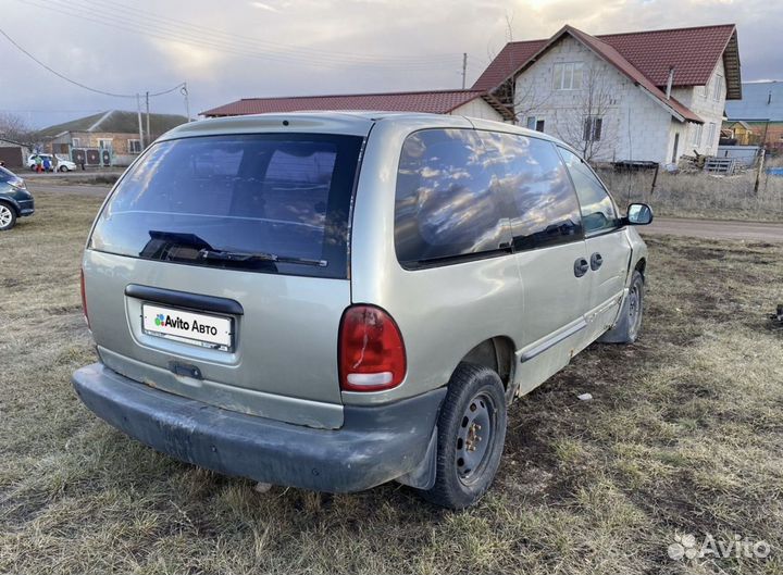 Додж караван Крайслер Вояджер