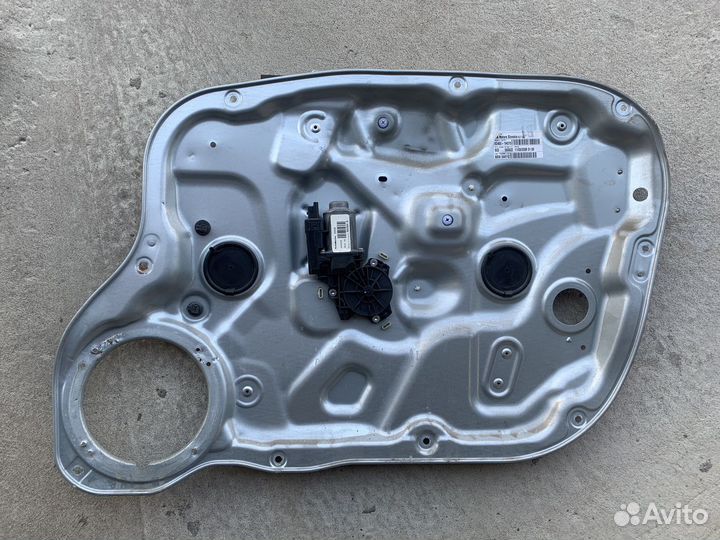 Стеклоподъемник Kia Ceed 1 ED