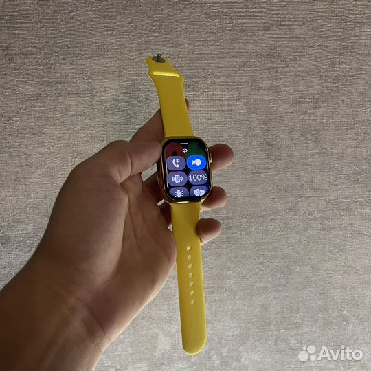 Apple watch 8