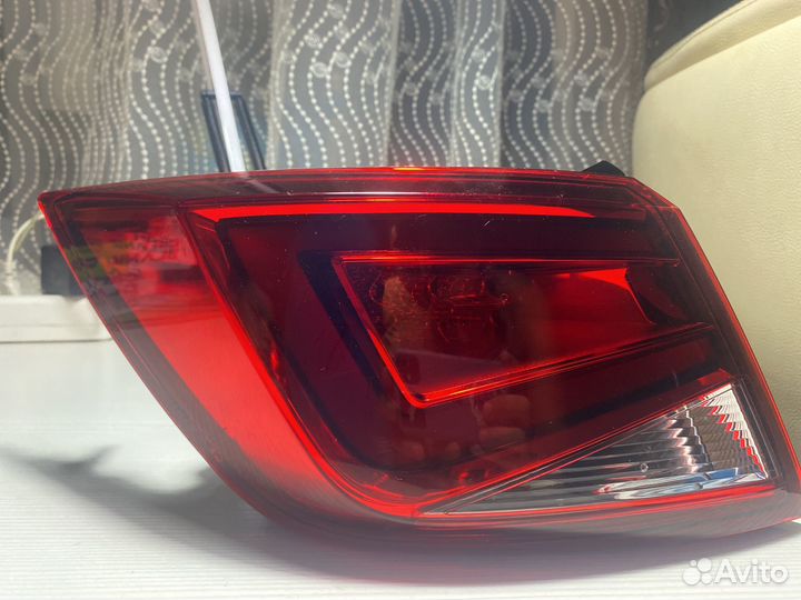 Стоп сигнал задний seat leon 3