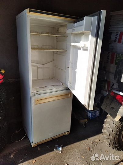 Холодильник