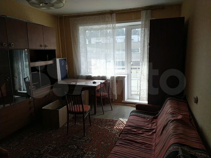 2-к. квартира, 52 м², 3/9 эт.