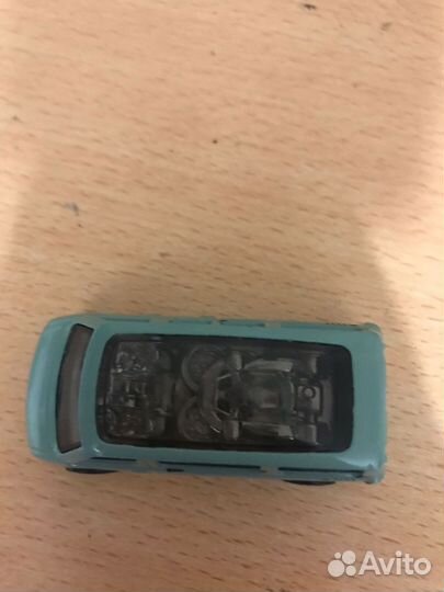 Hot wheels машинка