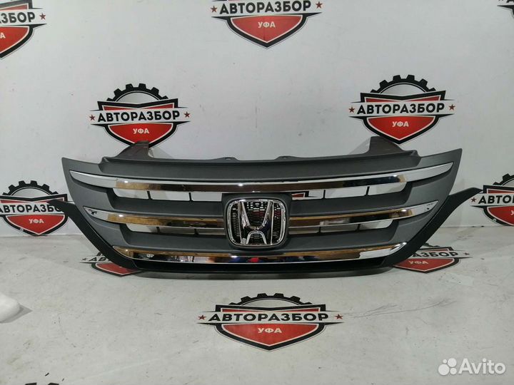 Решетка радиатора honda cr-v 4 rm 13-16 новая