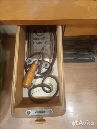 Швейная машинка