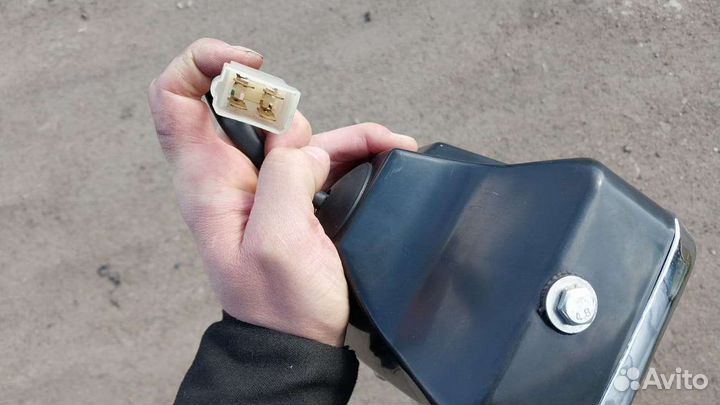 Фара для мотоцикла прямоугольная классическая