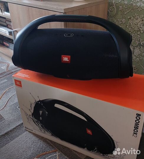 Колонка JBL boombox 2