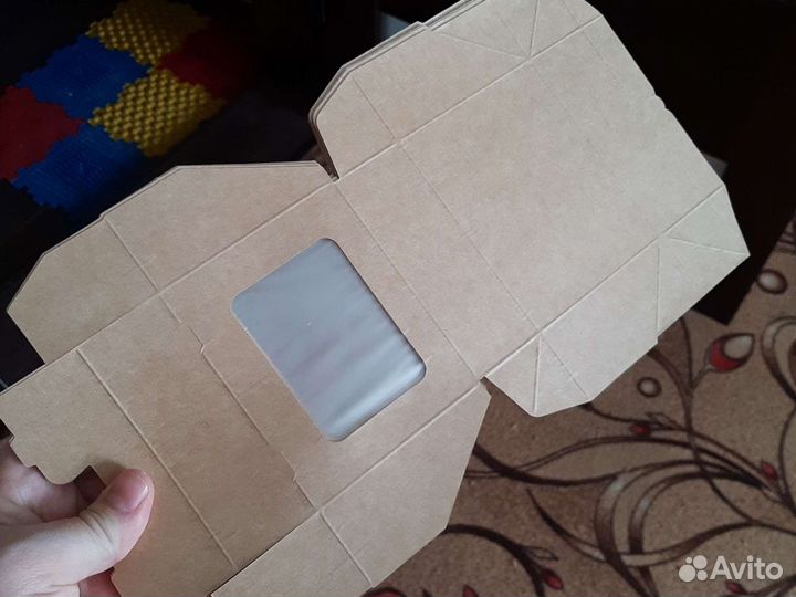 Коробка подарочная