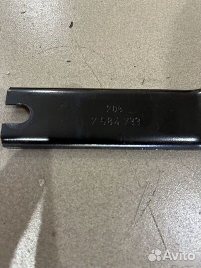 Крепления акб Bmw X1 E84