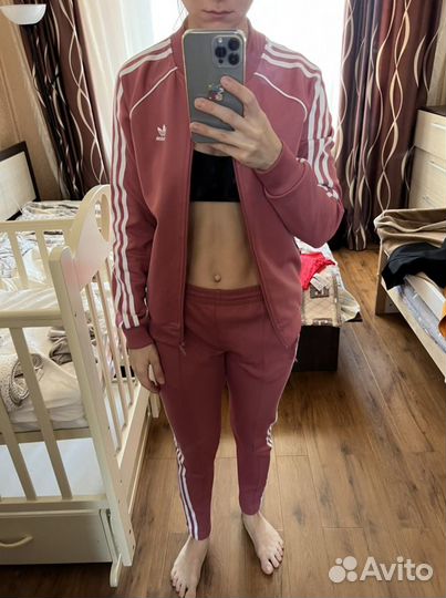 Спортивный костюм adidas