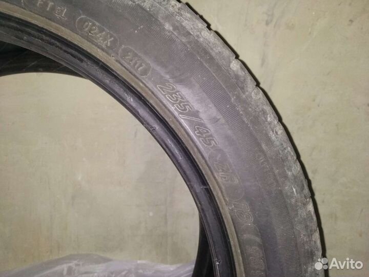 Michelin Pilot Sport 3 235/45 R18