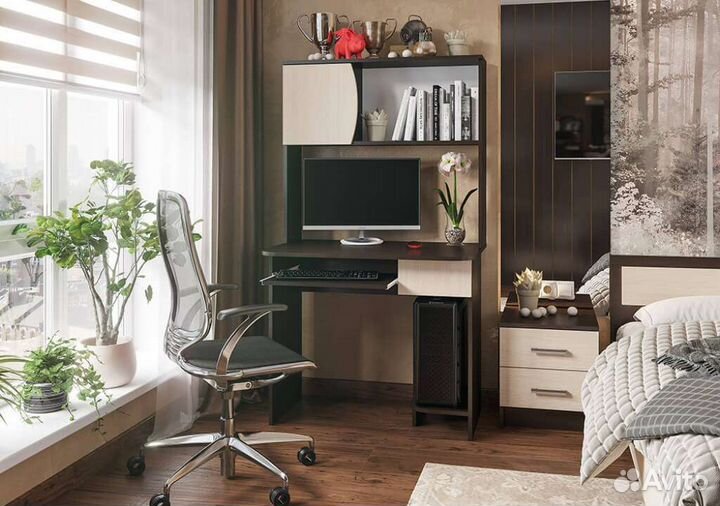 Компьютерный стол