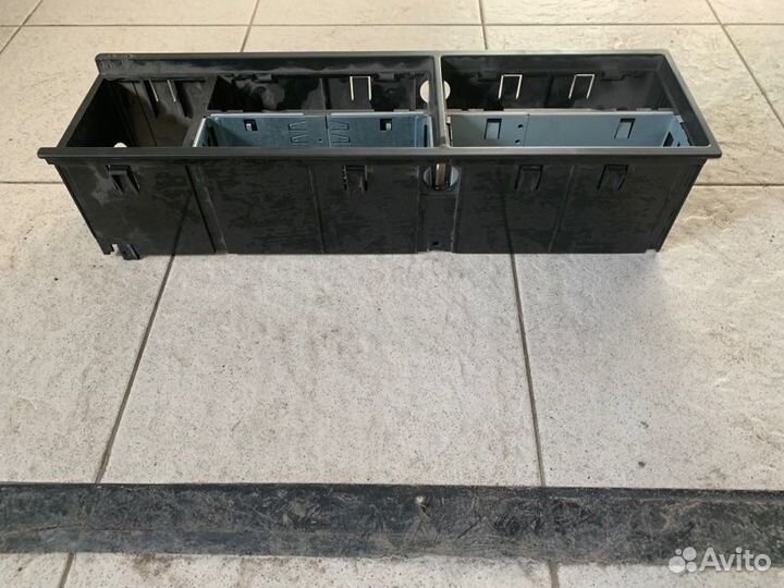 Рамка под радио Volvo Fh4