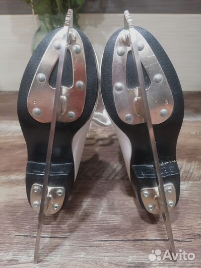 Коньки Graf Montana Gold фигурные 30р 19,5 стелька