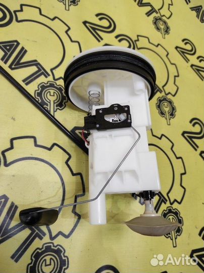 Датчик уровня топлива Subaru Legacy(Outback ) BR9