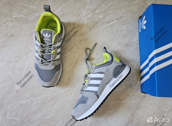 Кроссовки Adidas ZX 700 HD