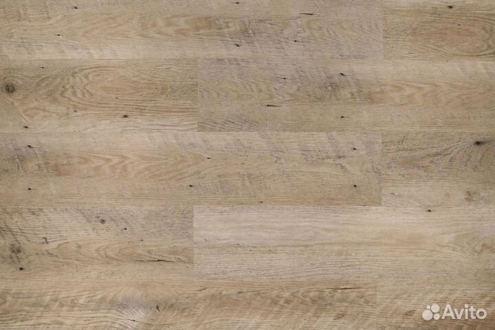 Кварцвиниловая плитка клеевая