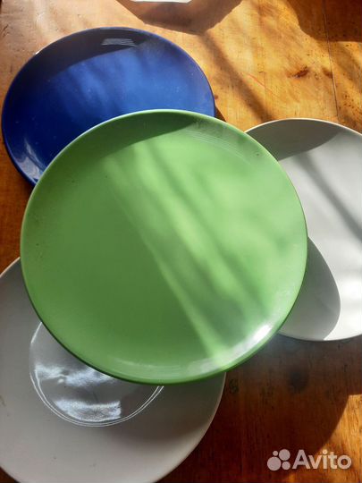 Бокалы, тарелки, пиалы, соусник