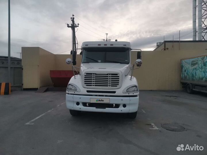 Freightliner Columbia, 2003