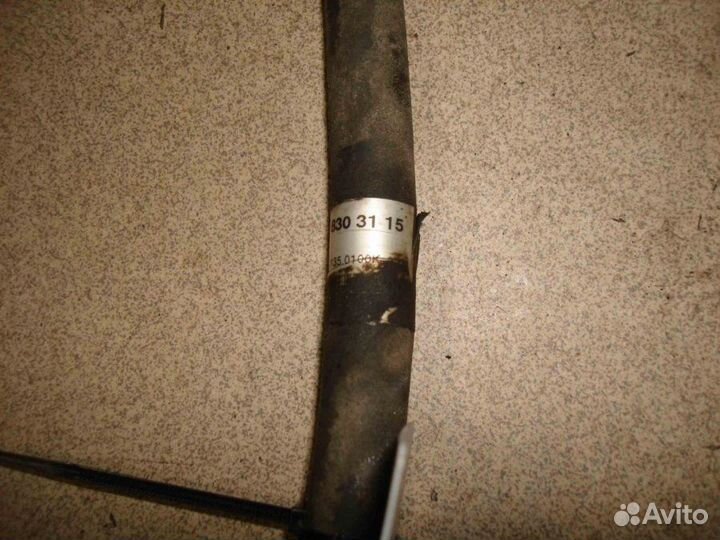 Трубка Mercedes E W211 2002-2009