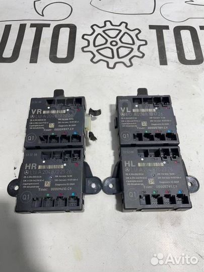 Блок управления дверью Mercedes C-Class W204