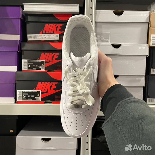 Nike Air Force 1 Low Triple White