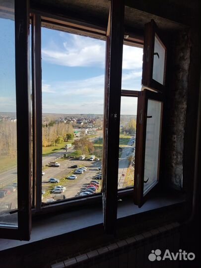 Деревянное окно со стеклопакетом бу