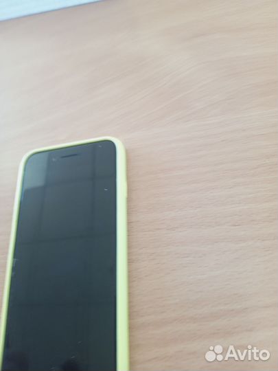iPhone 8, 64 ГБ