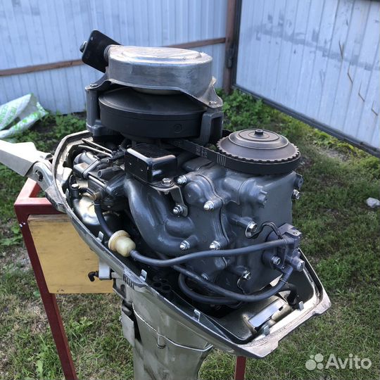 Подвесной лодочный мотор Honda 8