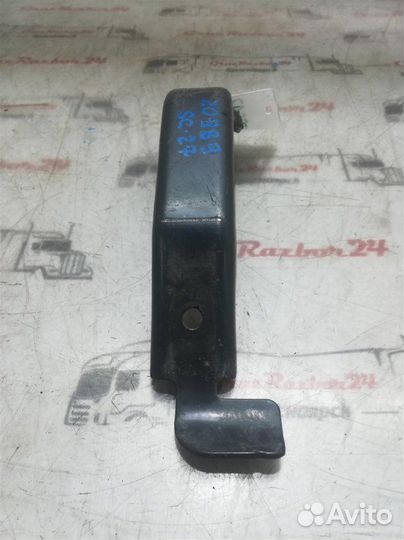 Кронштейн противошумного экрана Scania P 440 DC13