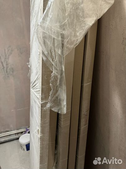 Двери межкомнатные от застройщика новые
