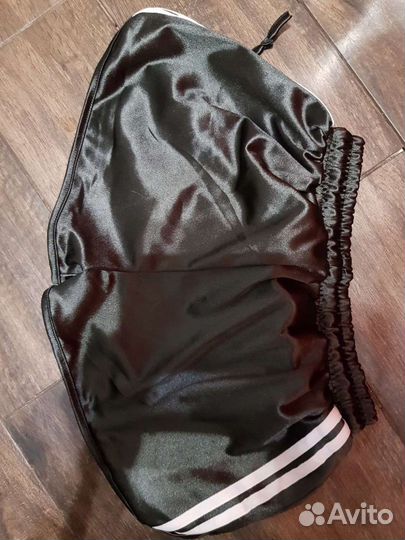 Шорты новые разные