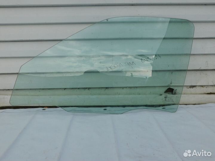 Стекло Двери Передней Правой Daewoo Nexia -09