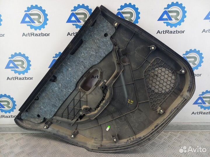 Обшивка двери задней правой Nissan Almera G15 1.6