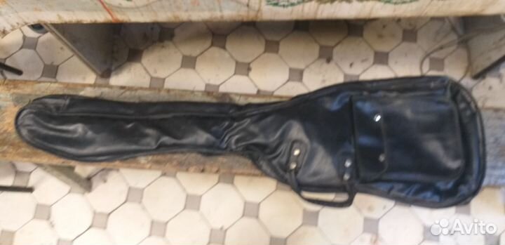 Чехлы для бас гитары