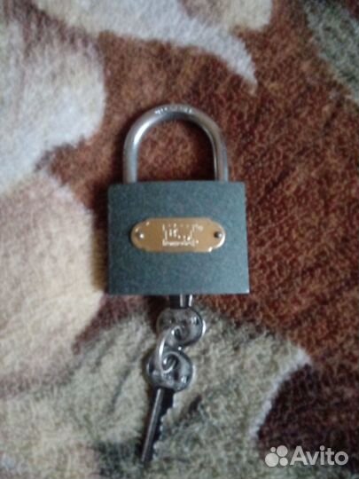 Навесной замок