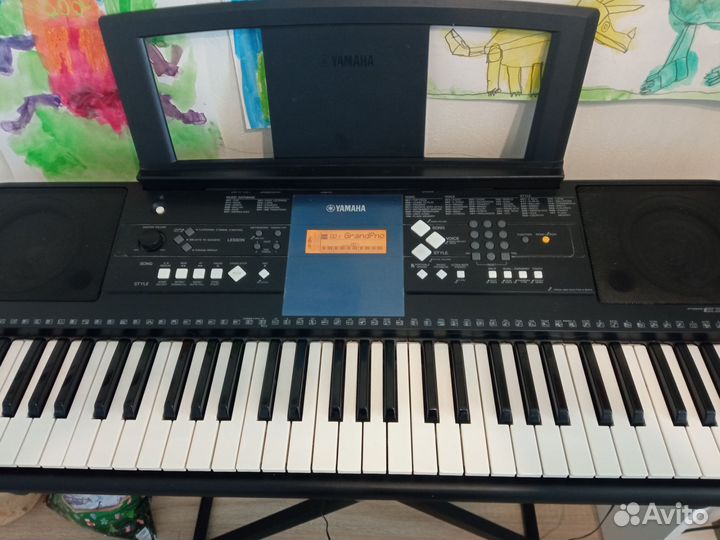 Синтезатор yamaha psr e333