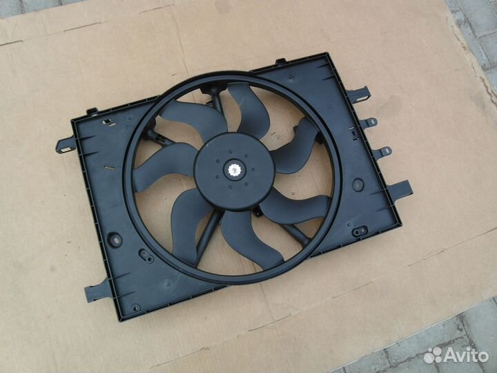 Диффузор радиатора 2.0 Тайвань Infiniti Q50 13-23