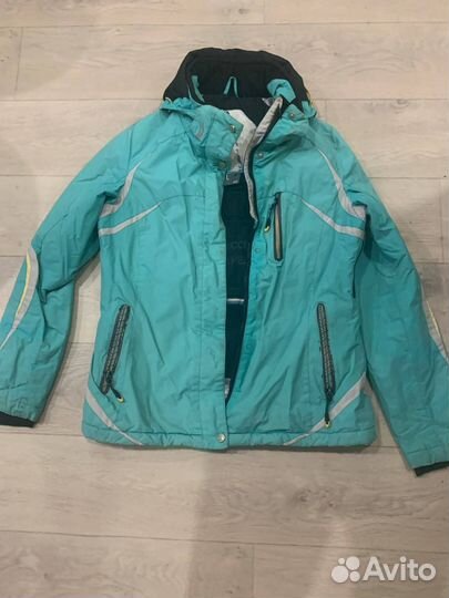 Горнолыжная куртка