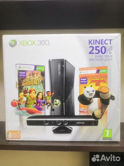 Xbox 360 Slim 4Gb