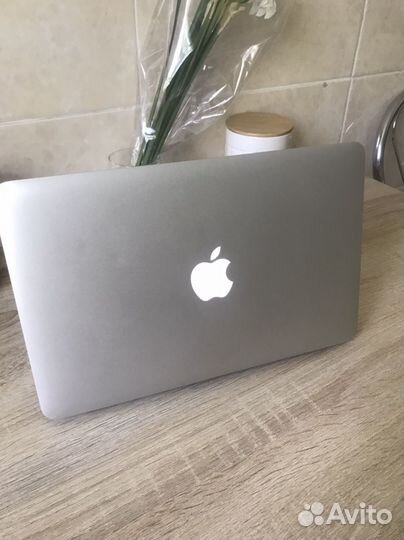 Apple MacBook Air