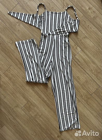 Комбинезон женский stradivarius