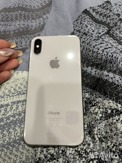 iPhone Xs, 64 ГБ