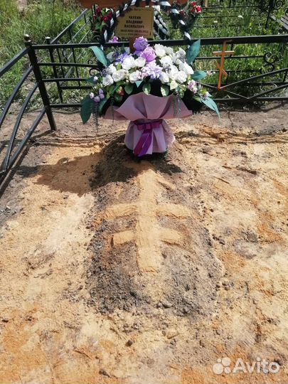 Установка памятников,уборка захоронений