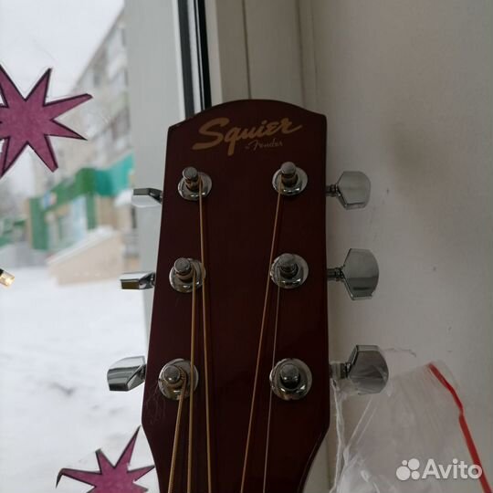 Т) Акустическая гитара Fender sguier sa-150