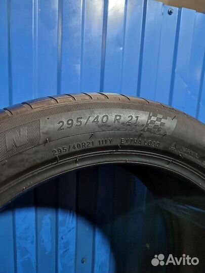 Michelin Pilot Sport 4 SUV 295/40 R21