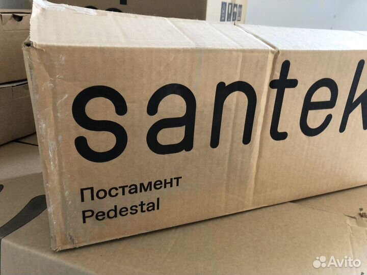 Умывальник с постаментом